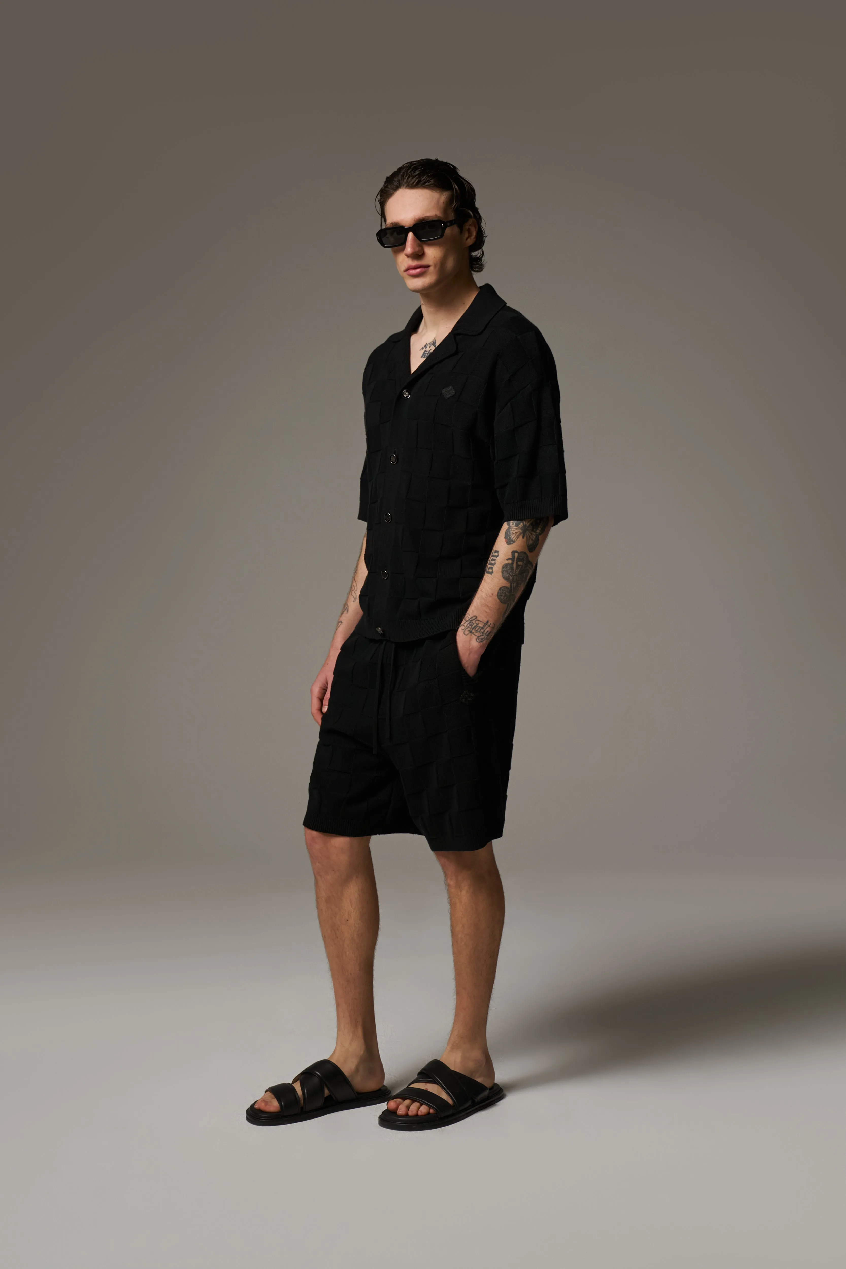 CHECKERBOARD KNITTED SHIRT - BLACK
