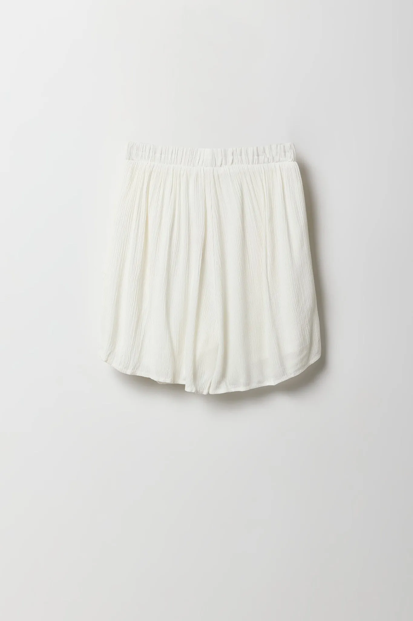 Ensemble avec haut boutonné froissé et short pour fille