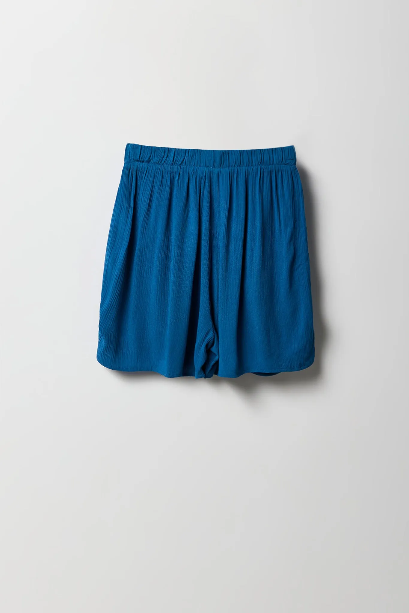 Ensemble avec haut boutonné froissé et short pour fille