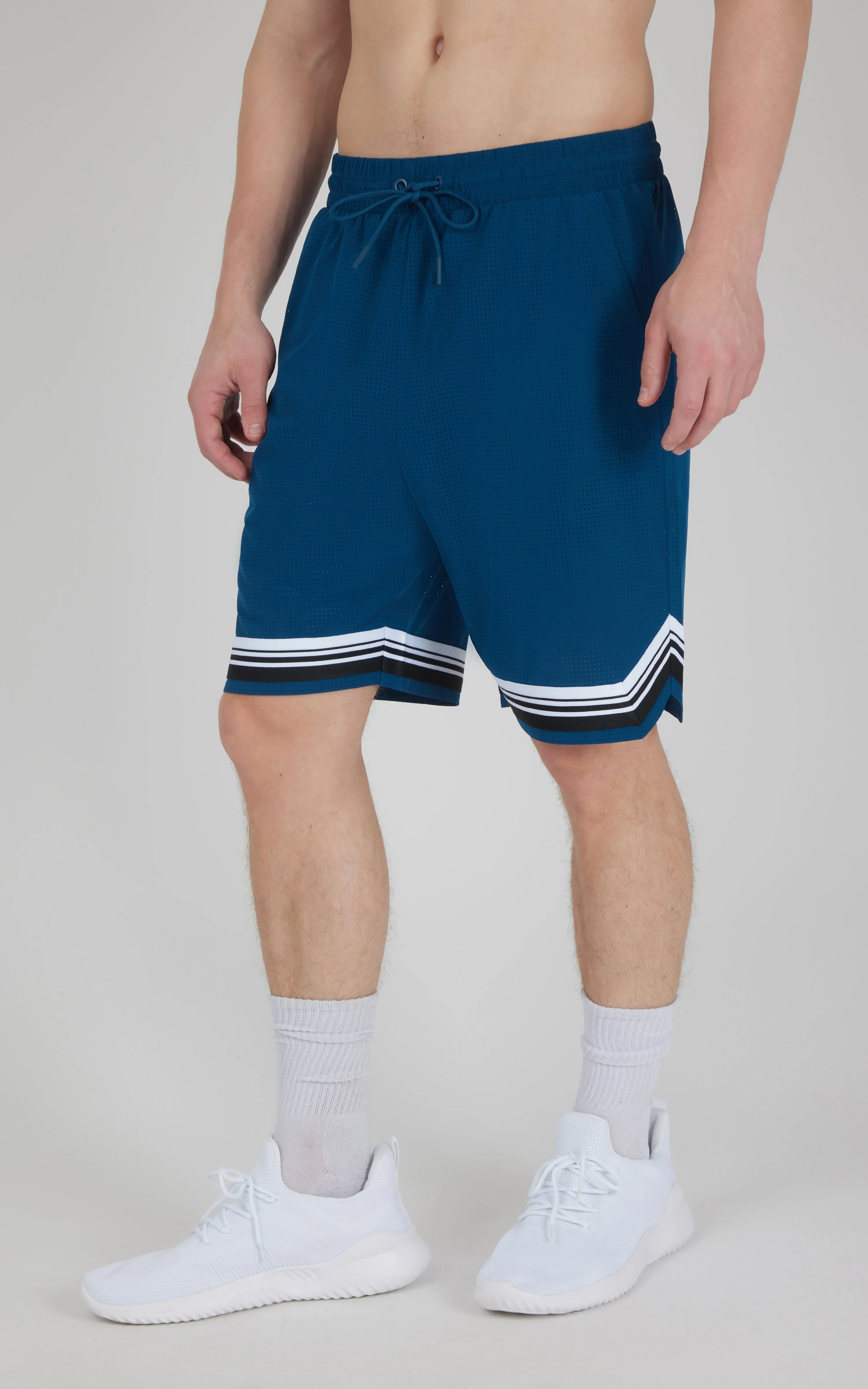 Men's 8.5" Perforated Short