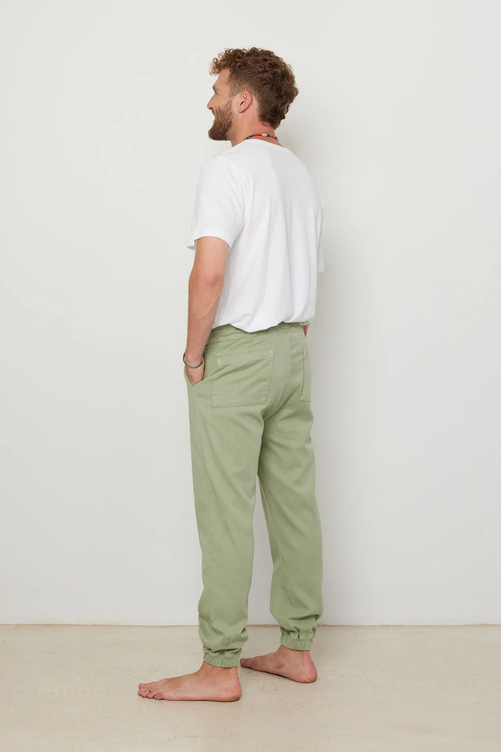 Unisex Pistachio Light Green