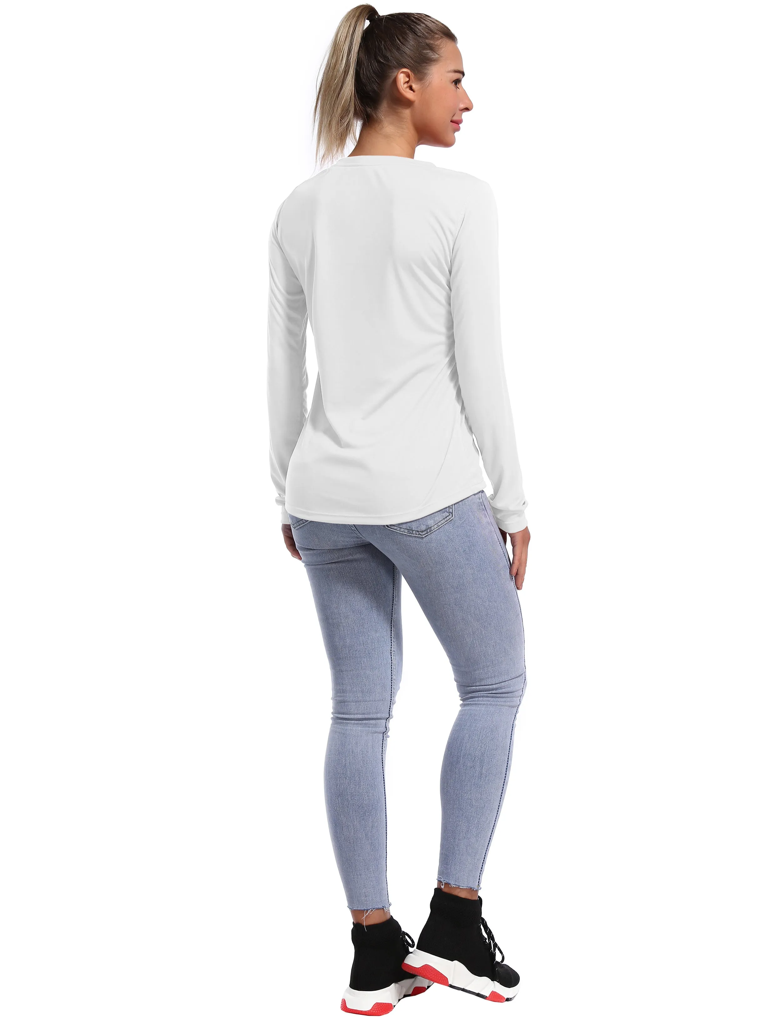 V Neck Long Sleeve Athletic Shirts white_yoga