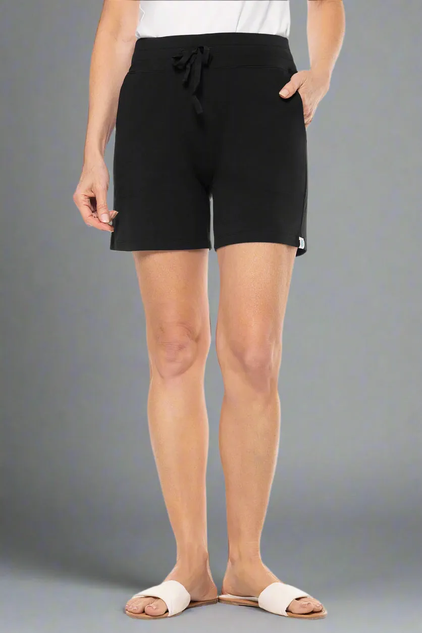 Women's Aventura Knit Short | Black
