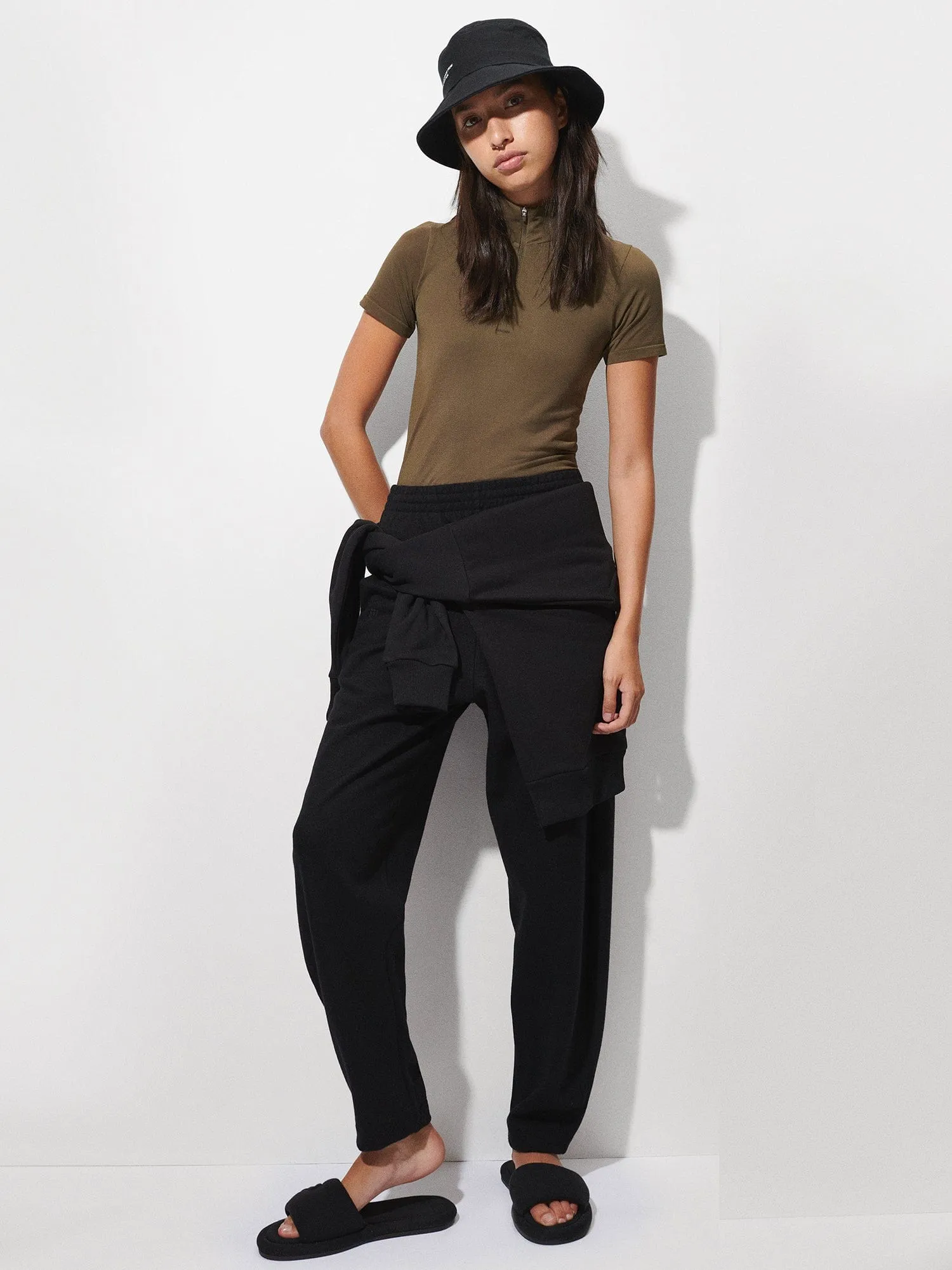 Women's Plant-Stretch Zipped Top—soil brown